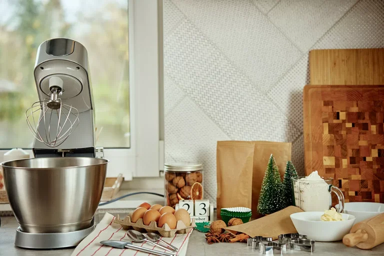 Lire la suite à propos de l’article Robot Pâtissier Bosch MUM5 StartLine MUM54A00 : Notre Avis et Comparatif Détaillé du meilleur